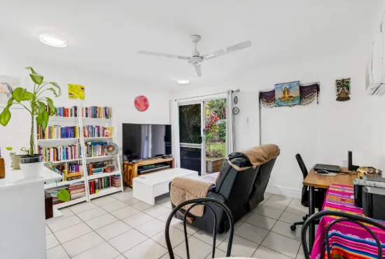 3/379 Mayers St, Edge Hill, Qld 4870