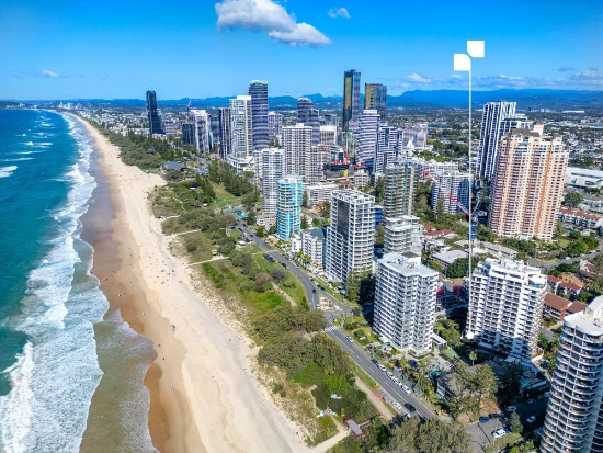 3/4 Britannia Avenue, Broadbeach QLD 4218-Image
