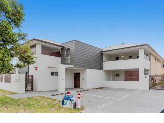 3/4 Central Terrace, Beckenham, WA 6107