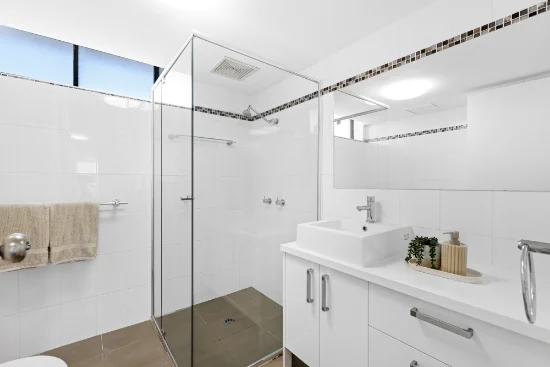 3/460 Marine Parade, Biggera Waters, Qld 4216-Image