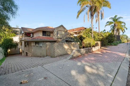3/64 Broadway, Crawley, WA 6009