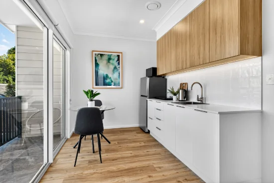 3/64 Lockerbie Street, Kangaroo Point, Qld 4169
