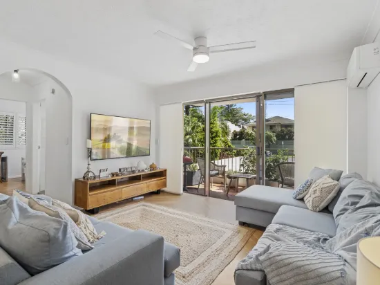 3/9 Bayview Street, Runaway Bay, Qld 4216
