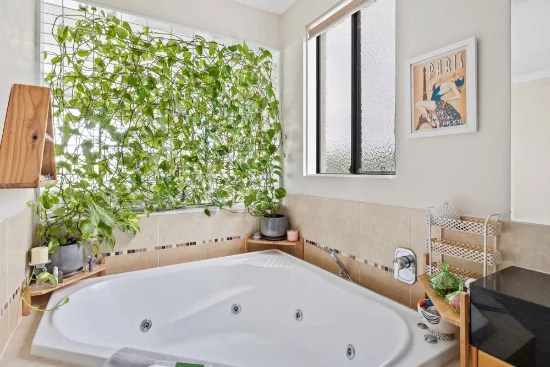 3/9 Rosewood Avenue, Broadbeach QLD 4218-Image
