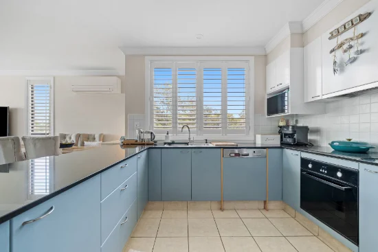 3/9 Rosewood Avenue, Broadbeach QLD 4218-Image