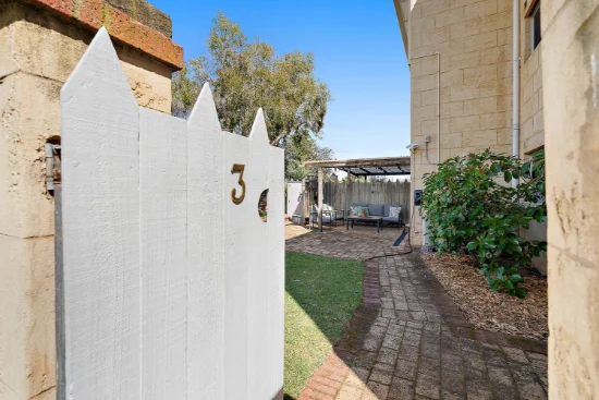 3/94 Lefroy Road, Beaconsfield, WA 6162