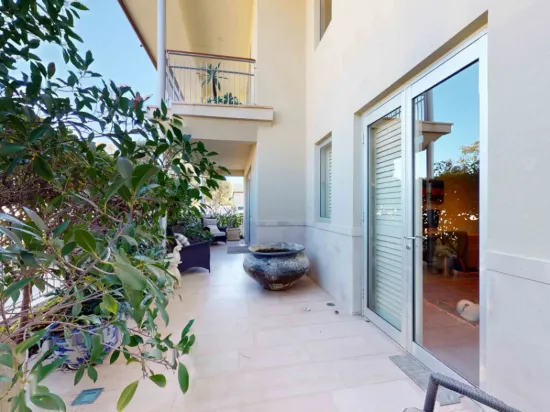 30/1 Corkhill Street, North Fremantle, WA 6159-Image