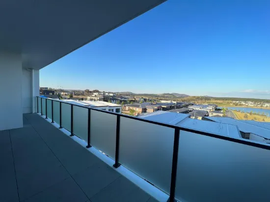 30/170 John Gorton Drive, Coombs, ACT 2611