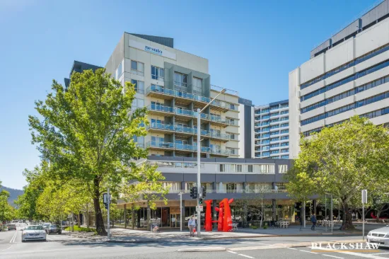 30/2 Akuna Street, City, ACT 2601