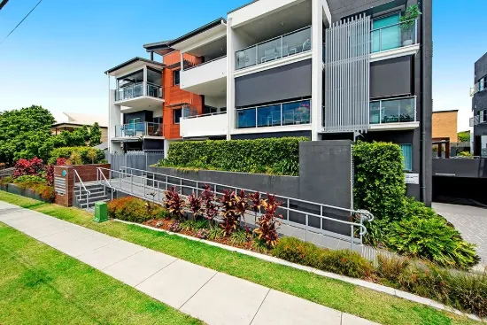 30/53-61 Kitchener Street, Coorparoo QLD 4151-Image