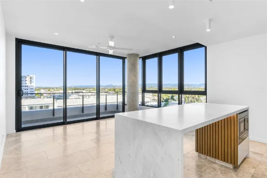 301/26 Alexandra Avenue, Mermaid Beach, Qld 4218 - For Rent