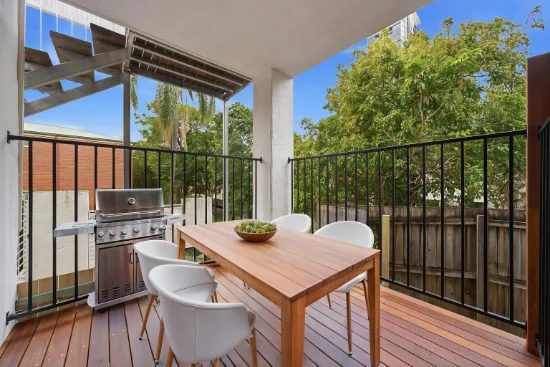 301A/7 Sheehan St, Milton, Qld 4064