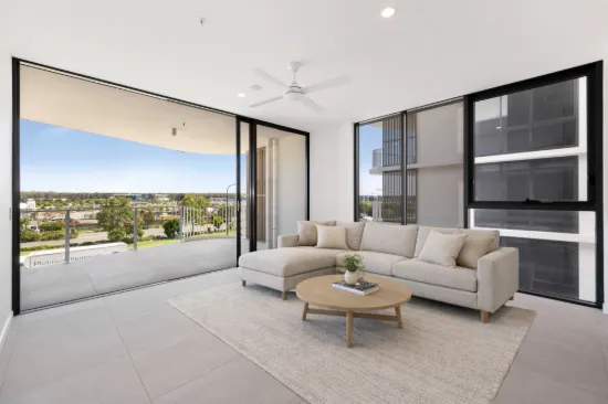302/11 Waterside Retreat, Birtinya, Qld 4575