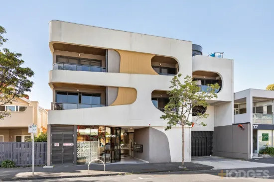 302/15 Small Street, Hampton, Vic 3188