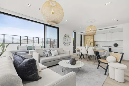 302/2 Cromwell Road, South Yarra, Vic 3141