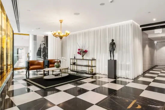 302/8 Bowen Crescent, Melbourne, Vic 3004-Image
