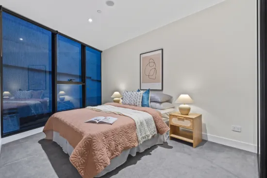 302/8 Bowen Crescent, Melbourne, Vic 3004-Image