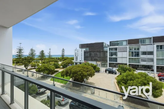 303/17 Freeman Loop, North Fremantle, WA 6159
