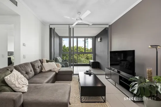 30311/2 Harbour Road, Hamilton, Qld 4007