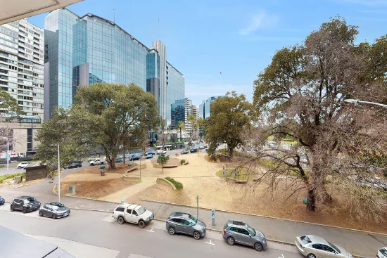 304/8 Bowen Crescent, Melbourne, Vic 3004-Image