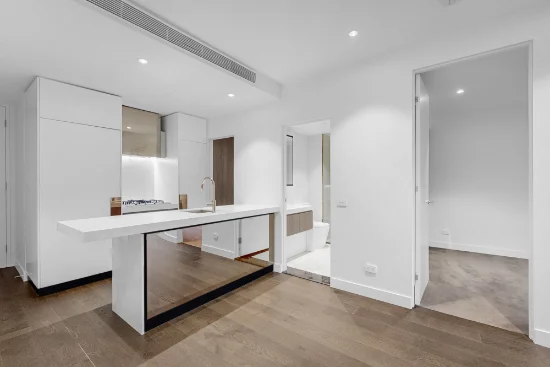 304/8 Bowen Crescent, Melbourne, Vic 3004-Image