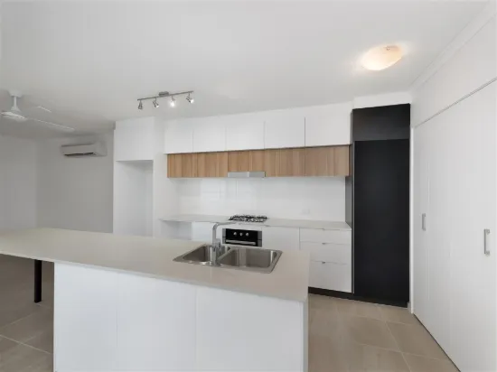 306/283 Logan Road, Stones Corner, Qld 4120-Image