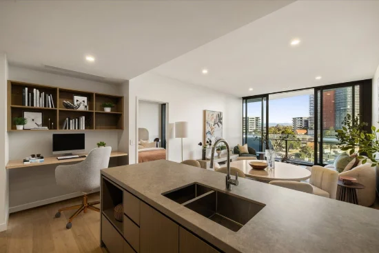 307/40 Stanhill Drive, Surfers Paradise, Qld 4217