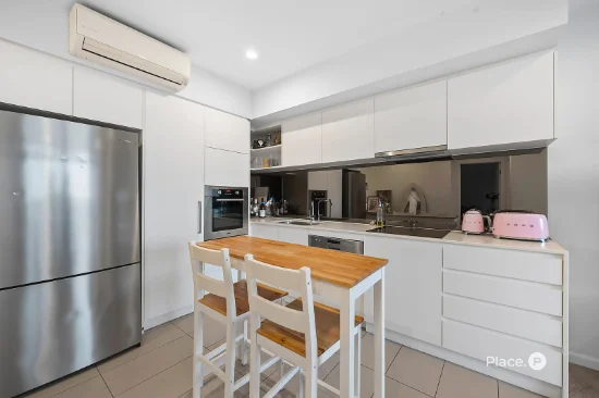 31002/300 Old Cleveland Road, Coorparoo, Qld 4151-Image
