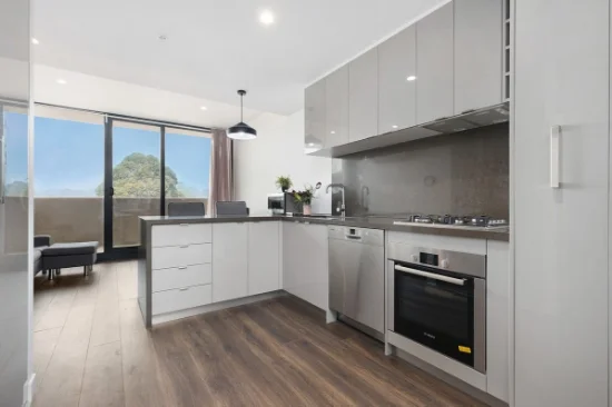 318/70 Batesford Road, Chadstone, Vic 3148