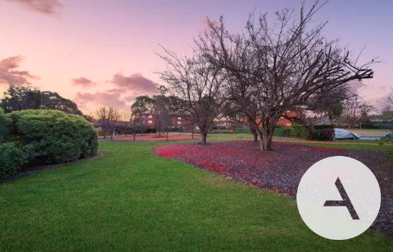 32/27 Coxen street, Hughes, ACT 2605