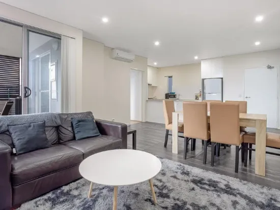 32/4 Browne Parade, Warwick Farm, NSW 2170