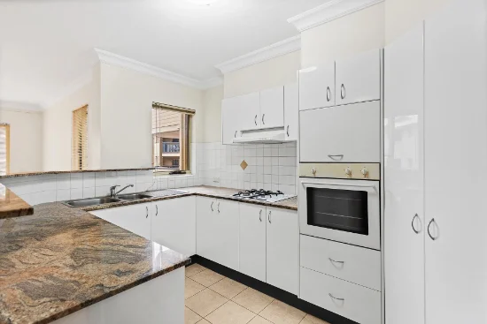 32/84-88 Glencoe Street, Sutherland, NSW 2232-Image