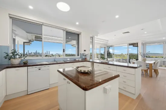 320/190 Swann Road, Taringa, Qld 4068-Image