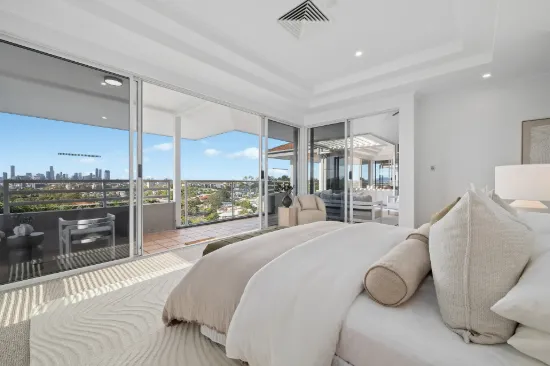 320/190 Swann Road, Taringa, Qld 4068-Image