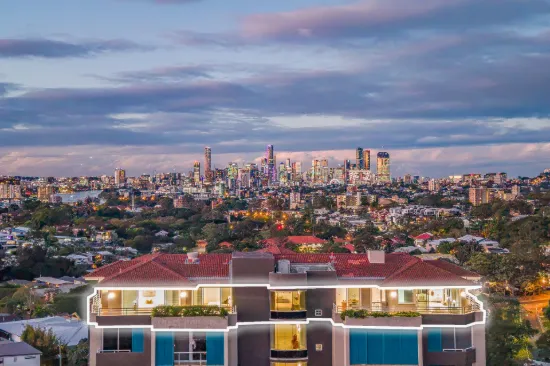 320/190 Swann Road, Taringa, Qld 4068-Image