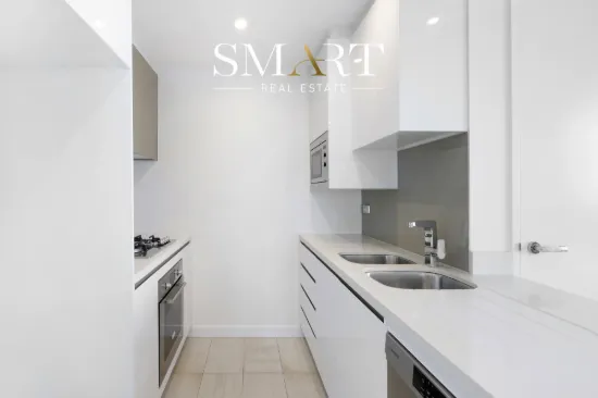 3209/2 Como Crescent, Southport, Qld 4215-Image