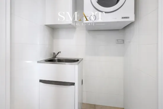 3209/2 Como Crescent, Southport, Qld 4215-Image