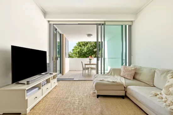 3212/126 Parkside Circuit, Hamilton, Qld 4007