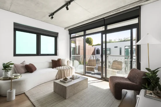 322/77 Hobsons Road, Kensington, Vic 3031