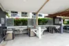 325/21 Cypress Avenue, Surfers Paradise, Qld 4217-Image