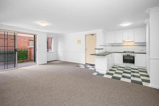 33/30 Bishops Row, East Perth, WA 6004