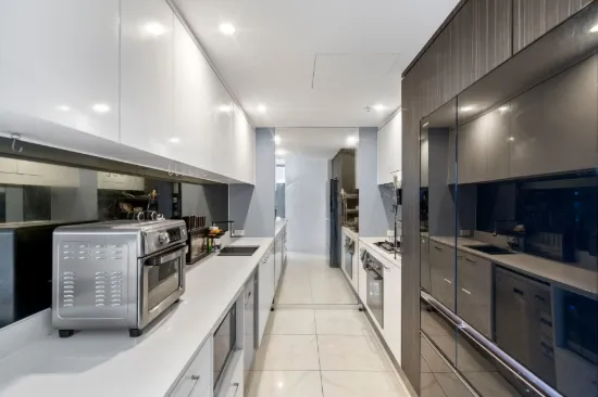3306/5 Harbour Side Court, Biggera Waters, Qld 4216-Image