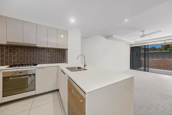 3313/35 Burdett Street, Albion QLD 4010-Image