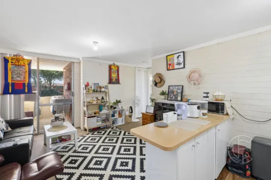 33A/49 Herdsman Parade, Wembley, WA 6014
