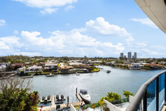 3401/5 Harbour Side Court, Biggera Waters, Qld 4216