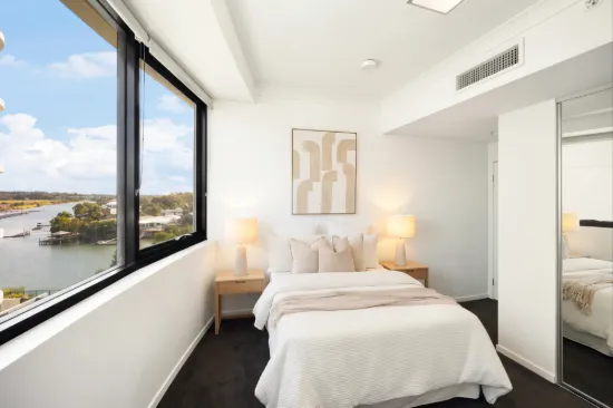 3401/5 Harbour Side Court, Biggera Waters, Qld 4216-Image