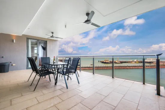 349/19 Kitchener Drive, Darwin City, NT 0800