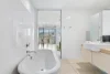 36/199-201 Lake Street, Cairns North, Qld 4870-Image