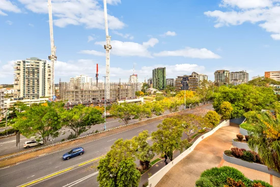 36/321 Main Street, Kangaroo Point, Qld 4169-Image
