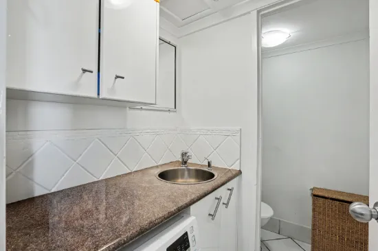 37/2943 Surfers Paradise Boulevard, Surfers Paradise, Qld 4217-Image